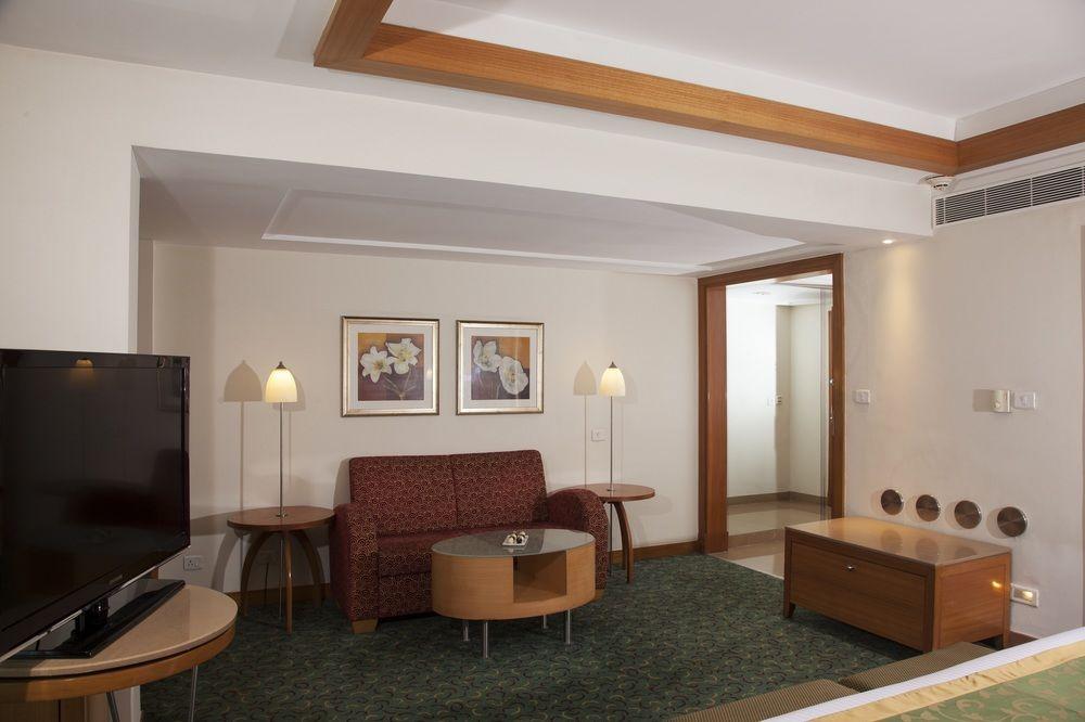Hotel Courtyard By Marriott Chennai Extérieur photo