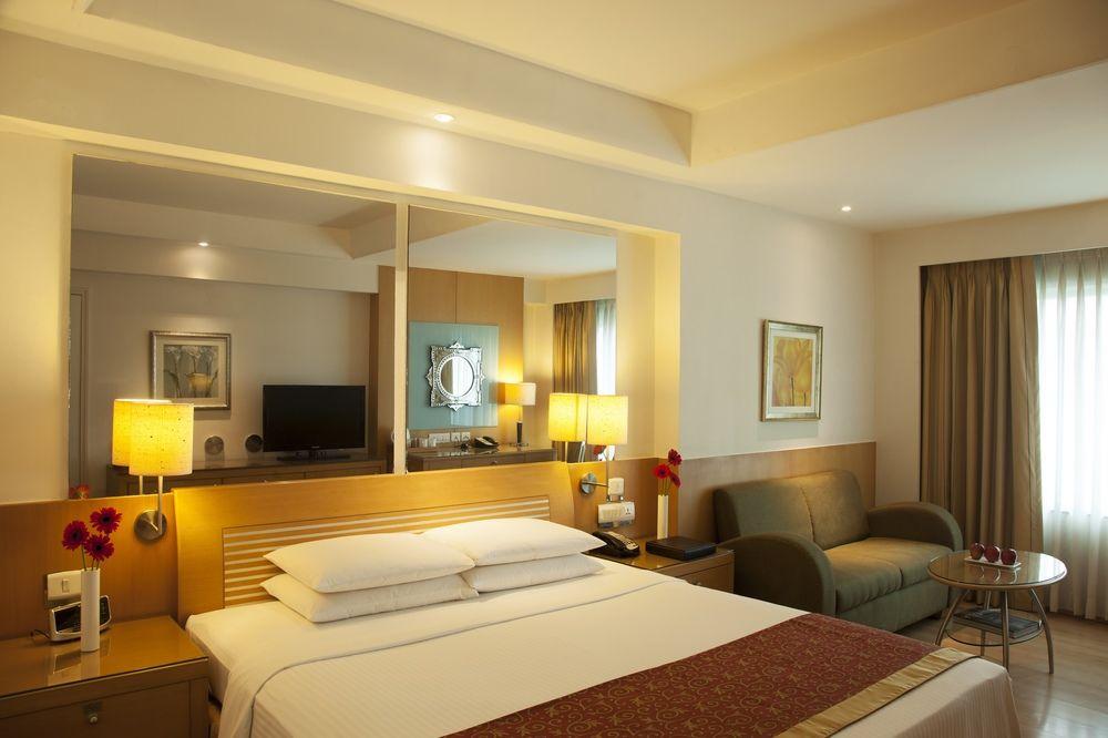 Hotel Courtyard By Marriott Chennai Extérieur photo