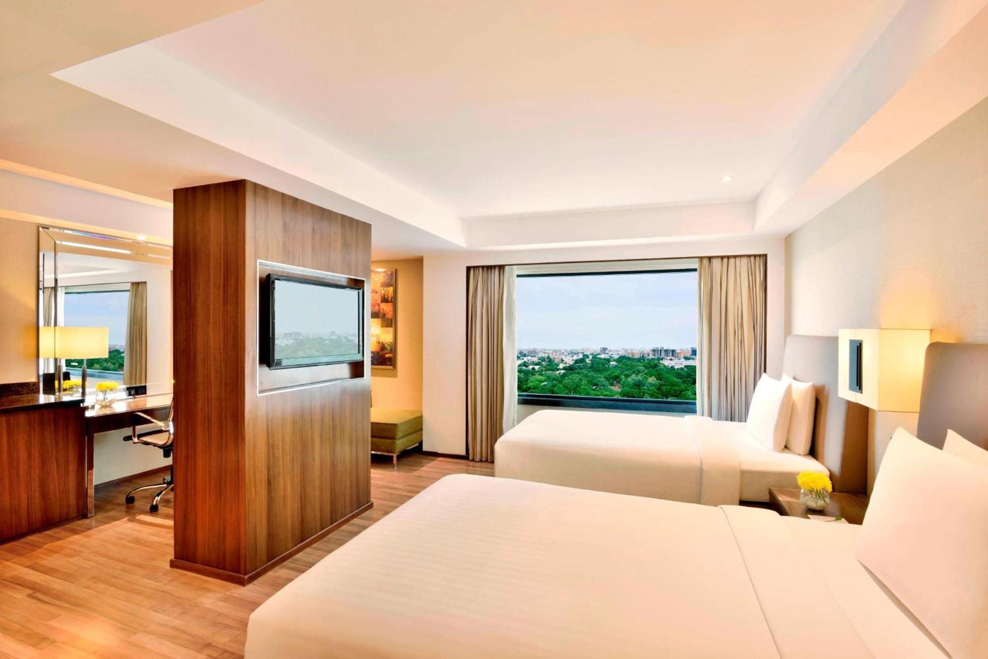 Hotel Courtyard By Marriott Chennai Extérieur photo