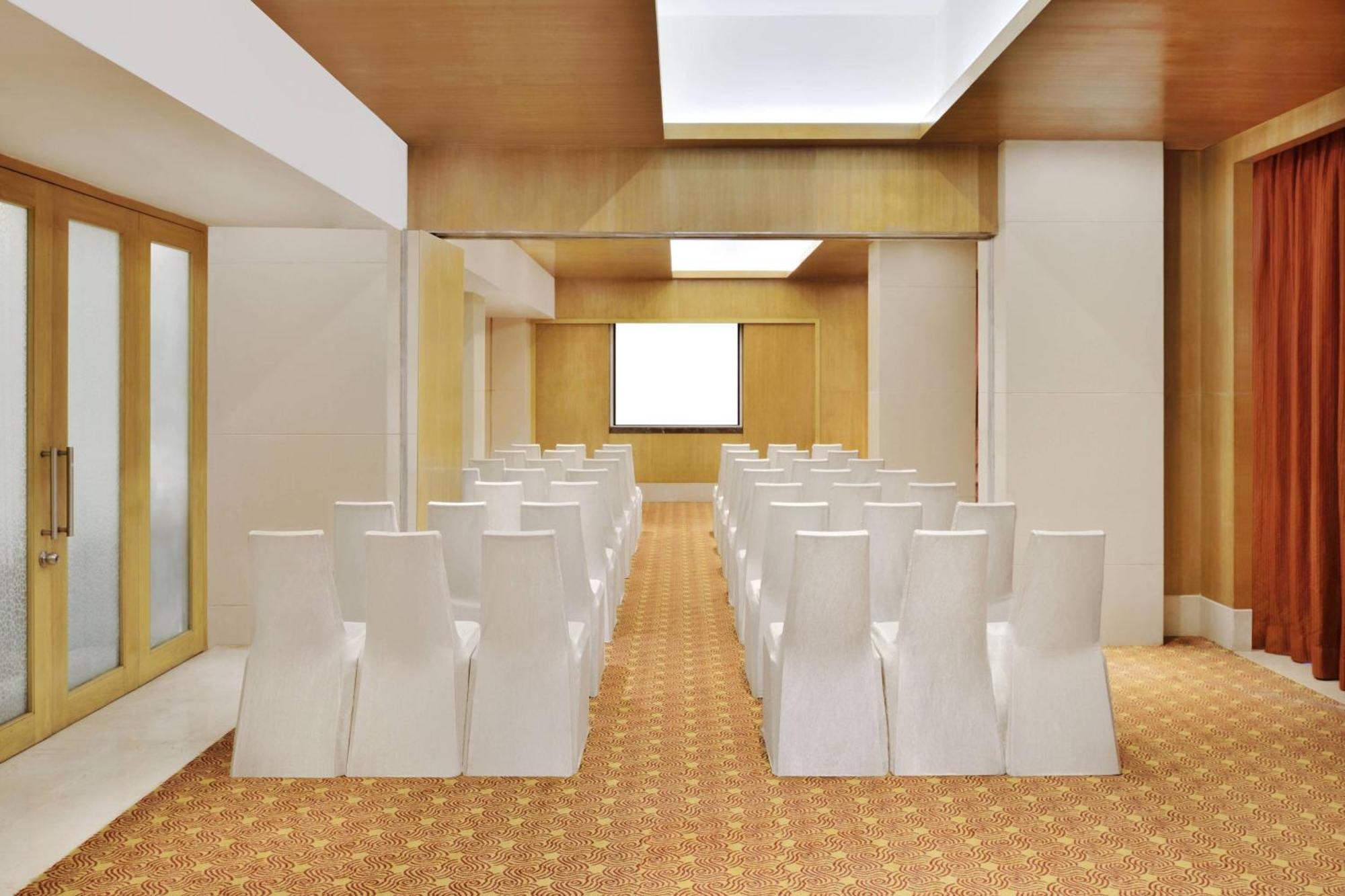 Hotel Courtyard By Marriott Chennai Extérieur photo