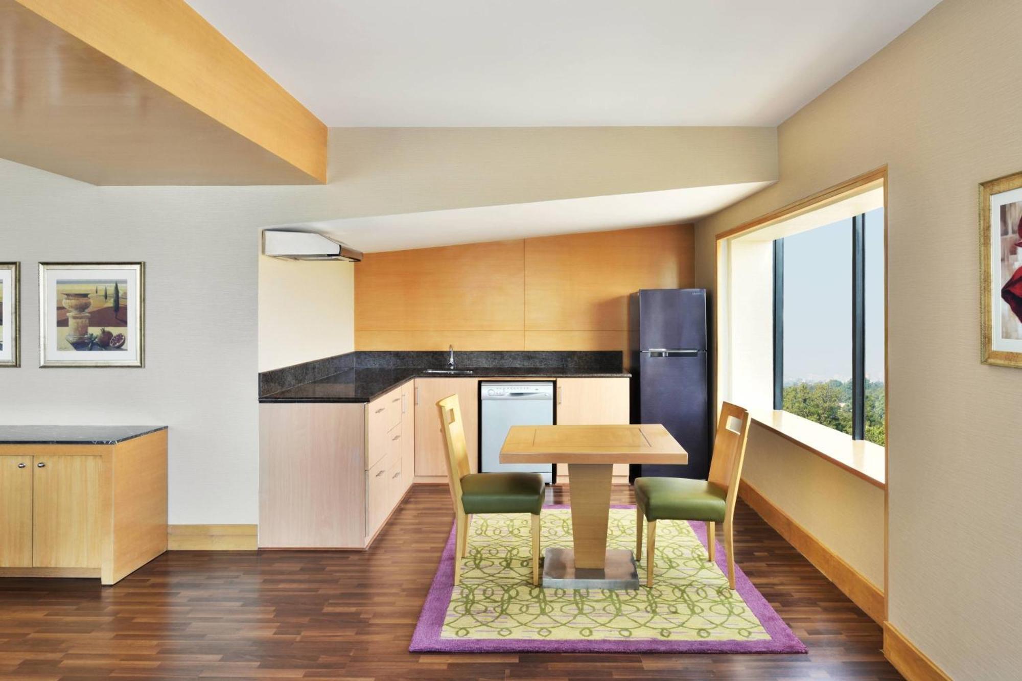 Hotel Courtyard By Marriott Chennai Extérieur photo