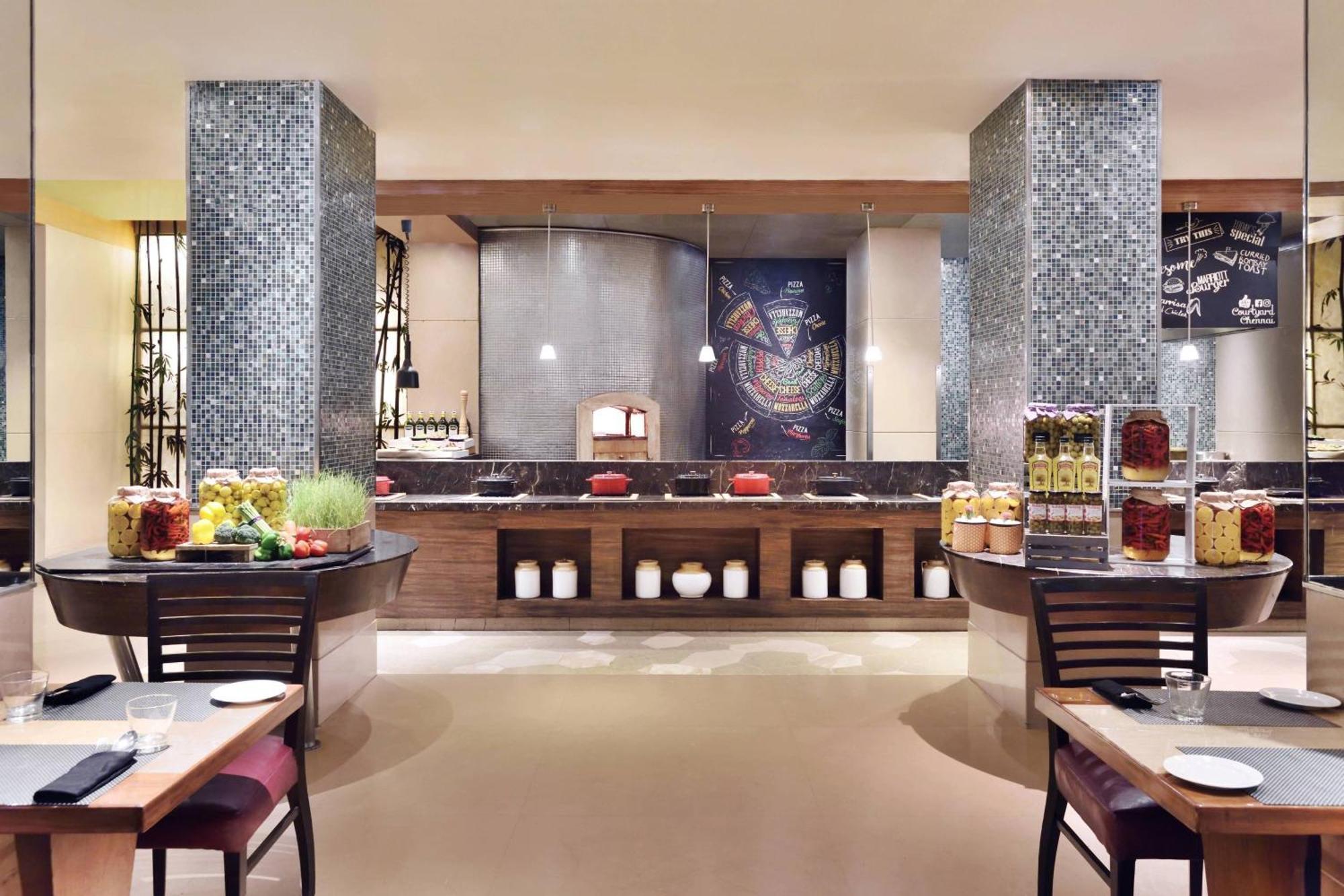 Hotel Courtyard By Marriott Chennai Extérieur photo