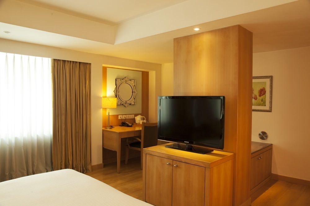 Hotel Courtyard By Marriott Chennai Extérieur photo